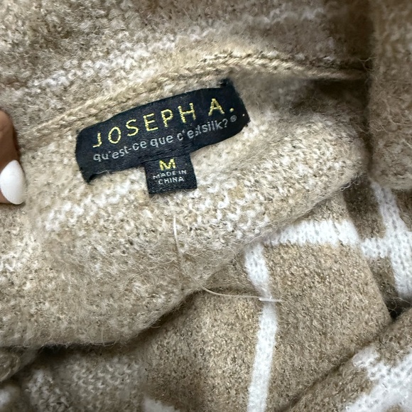 NWOT Joseph A Windowpane Plaid Notch Collar Cardigan - Picture 4 of 4